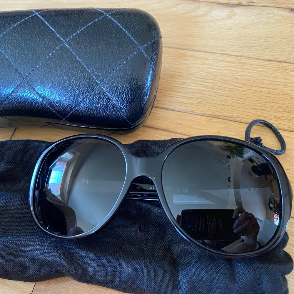 Chanel white quilted sunglasses
